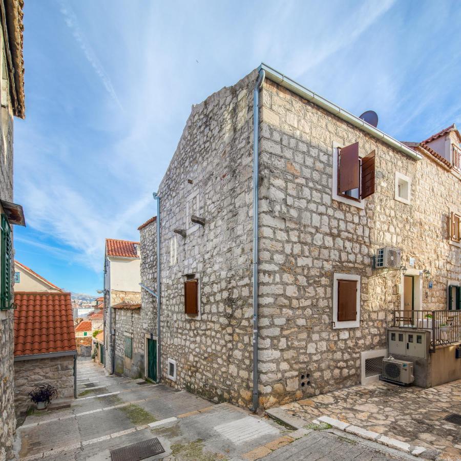 Royal Apartment Varos Split Exterior photo