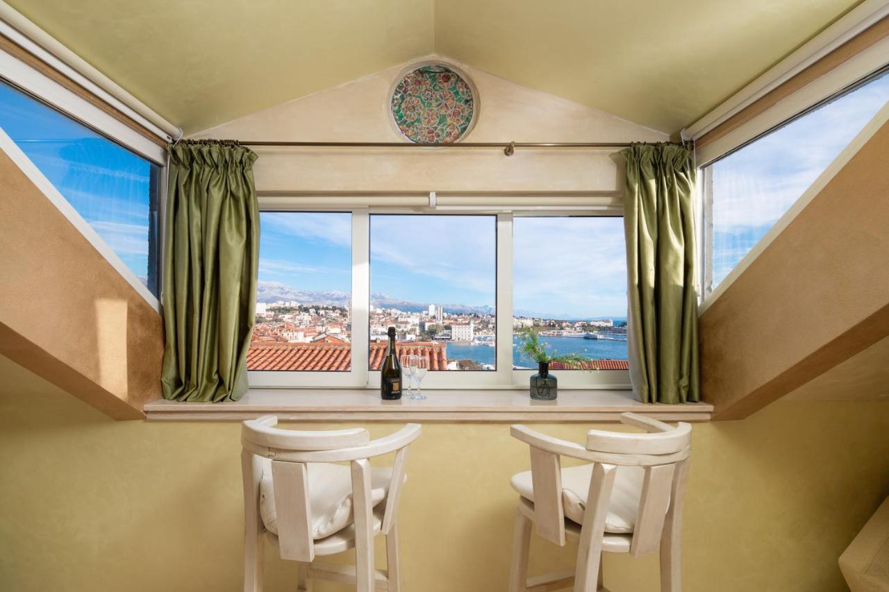 Royal Apartment Varos Split Exterior photo