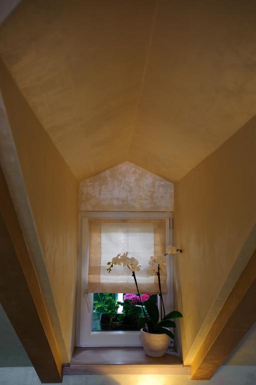 Royal Apartment Varos Split Exterior photo