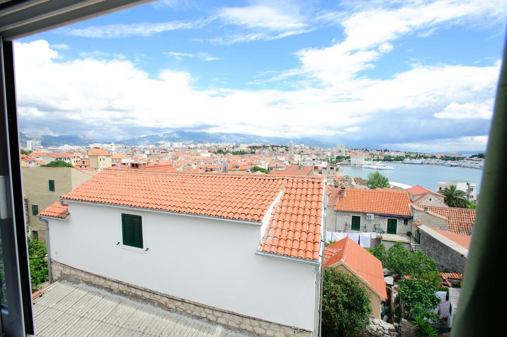 Royal Apartment Varos Split Exterior photo
